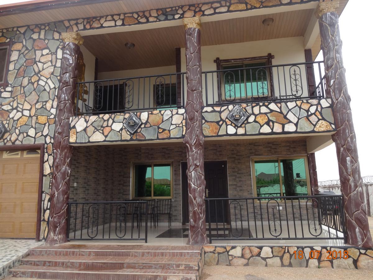 Nordik Palace Bed & Breakfast Tema Bagian luar foto