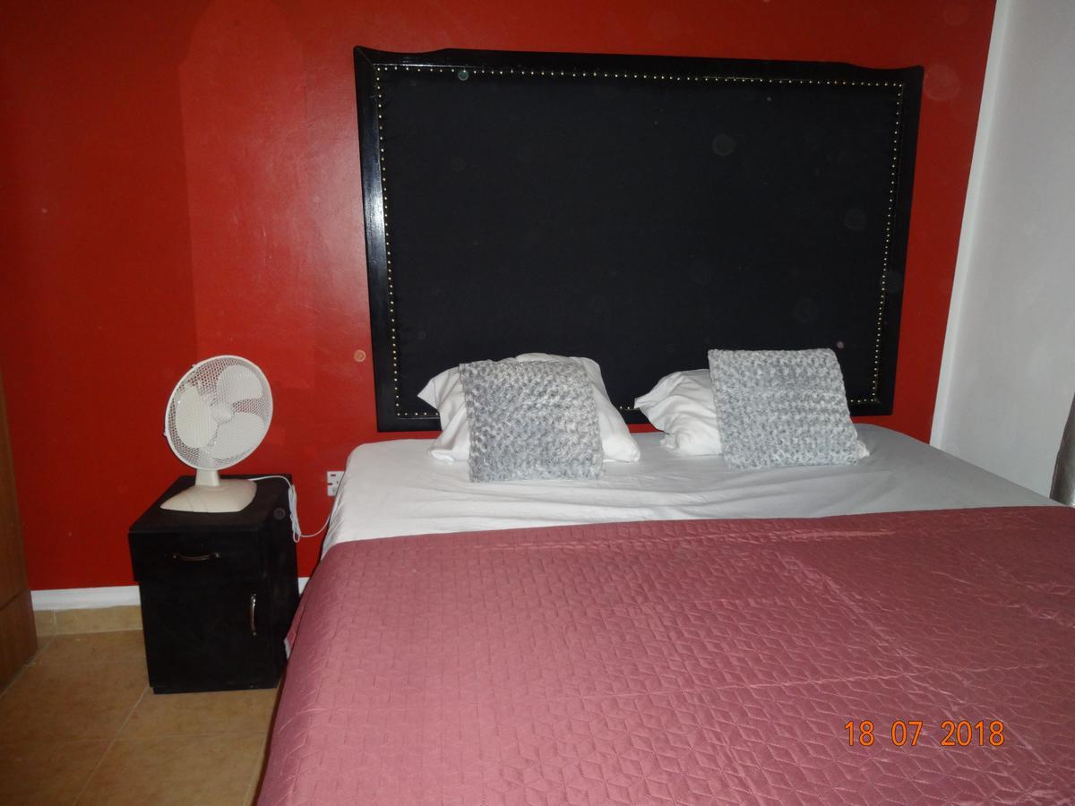 Nordik Palace Bed & Breakfast Tema Bagian luar foto